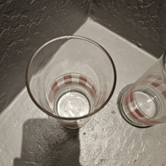 Vintage Libby Pink Gingham Drinking Glasses - Picture 4 of 5